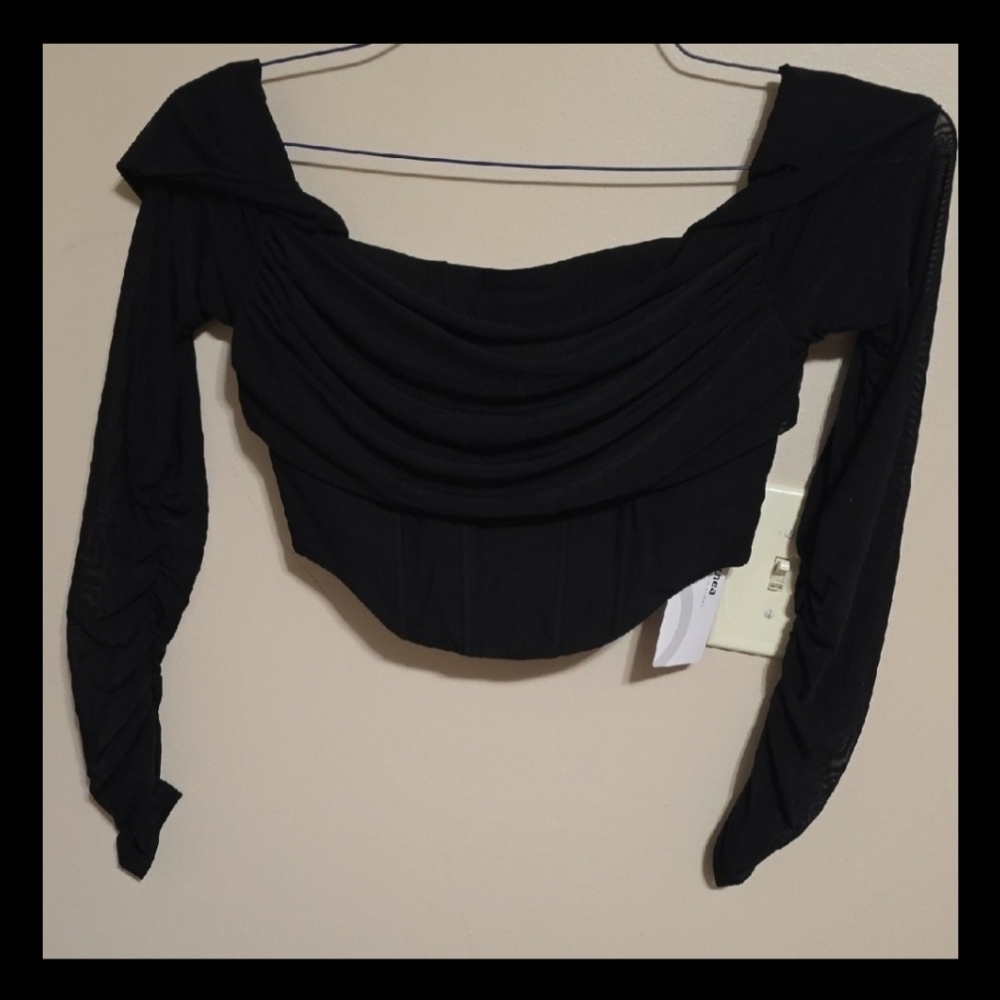 Off-Shoulder Black Cropped Long-Sleeve Zip Top by Rarthera